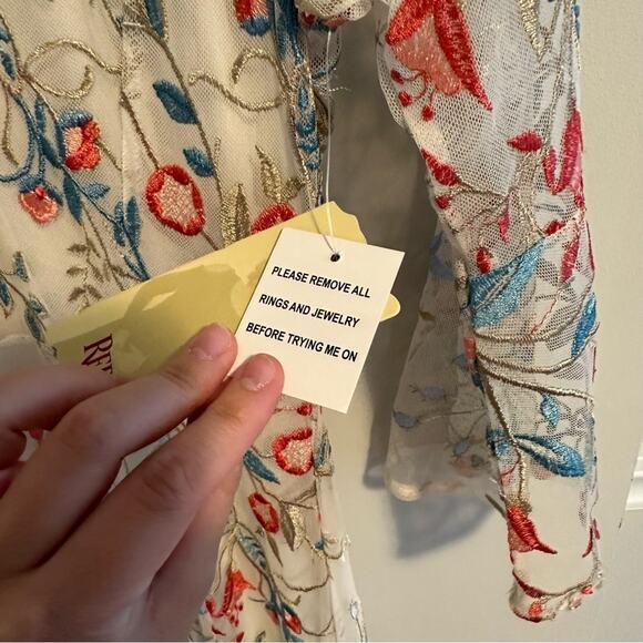 NWT Reba White Pink Blue Floral Embroidered Desert Maxi Dress Small - Picture 14 of 14